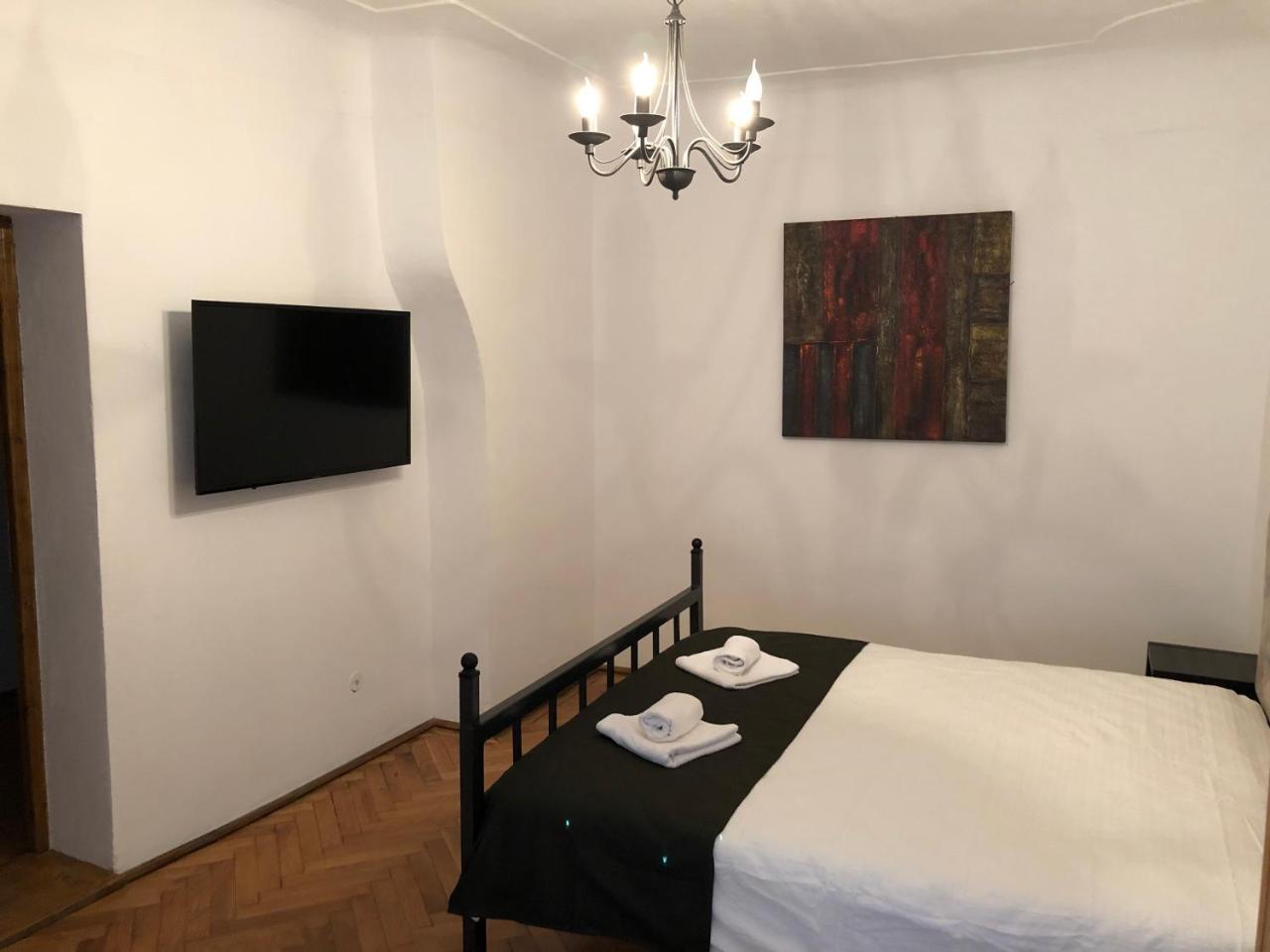 Poet Pastior Residence Сибиу Екстериор снимка
